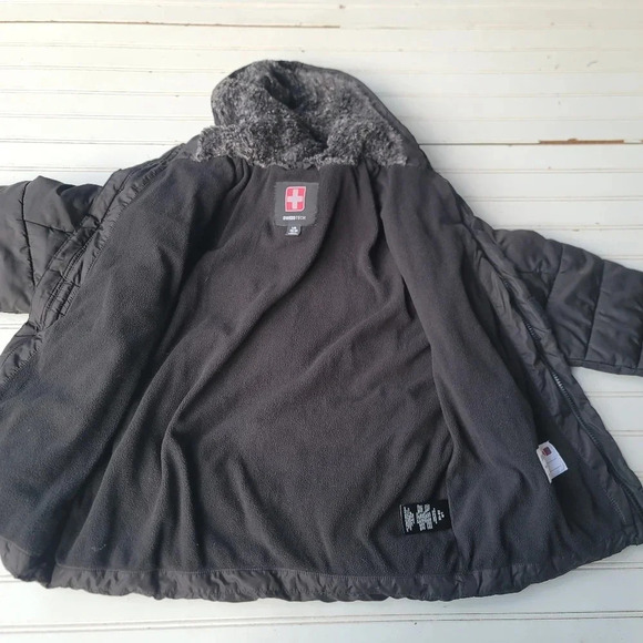 SWISS TECH Kids Puffer Jacket Boys Zip Up Hoodie Black Pocket Reflective L 10-12 - Picture 9 of 10